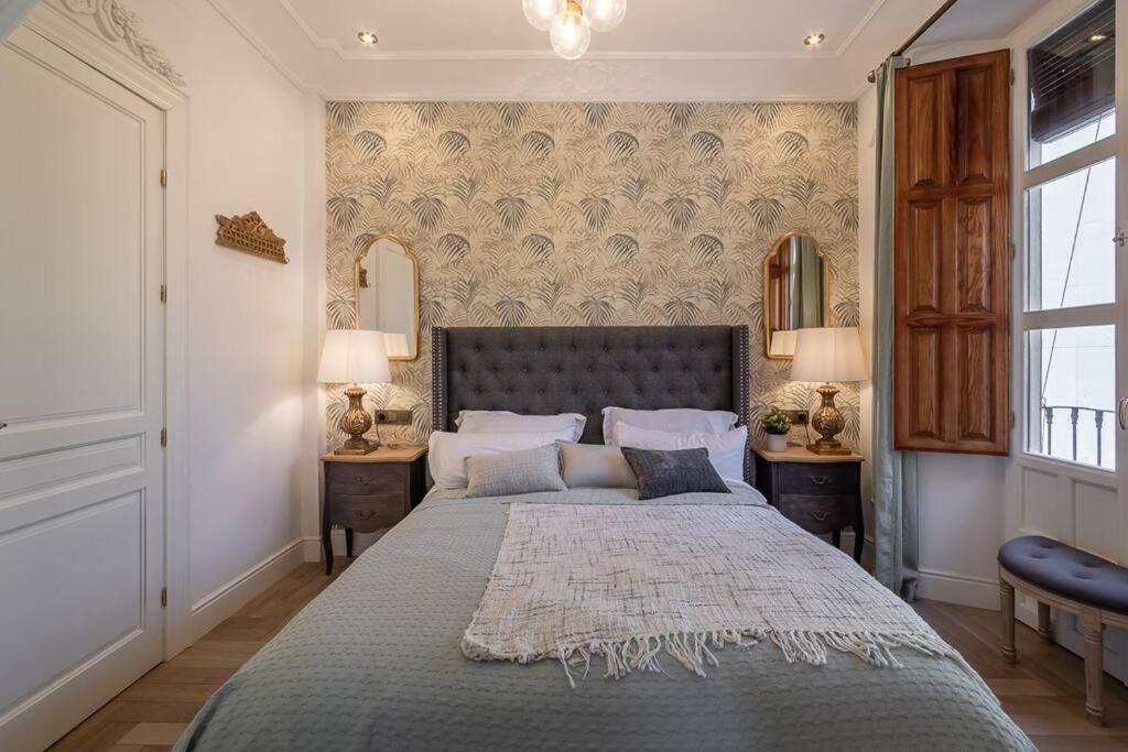 Ch Elvira Luxury Apartment Granada Eksteriør billede