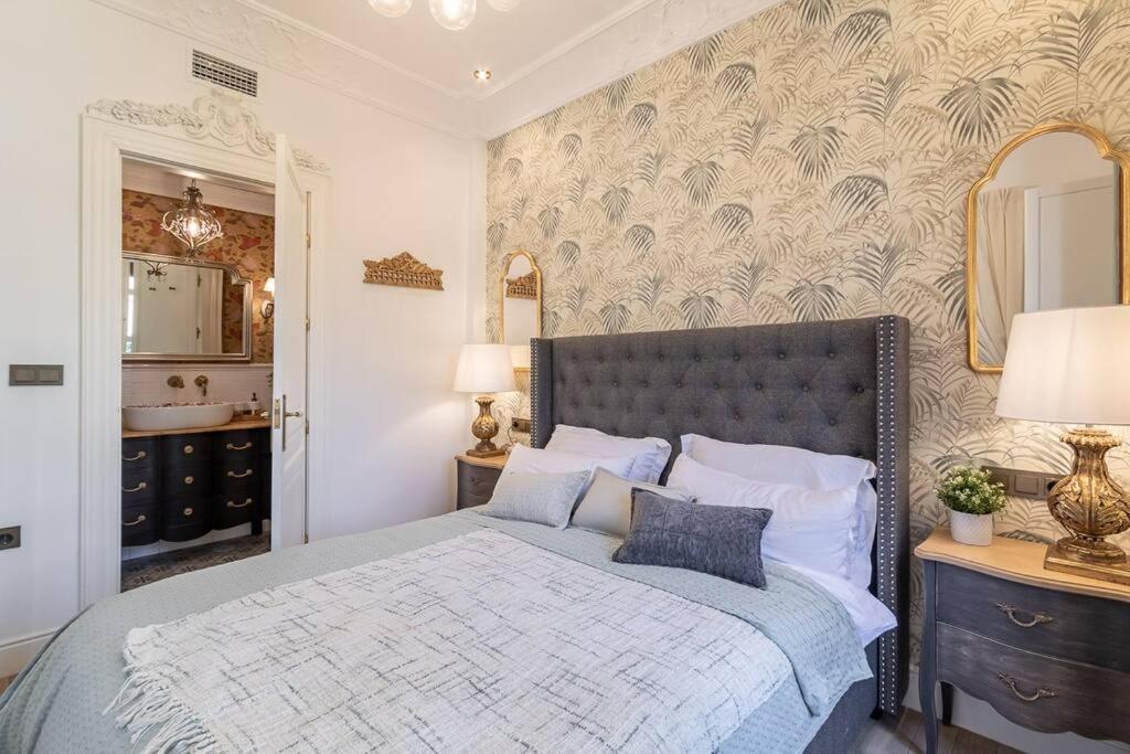 Ch Elvira Luxury Apartment Granada Eksteriør billede